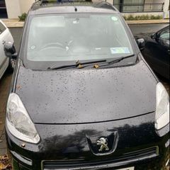 Peugeot Partner Taxis to Rent