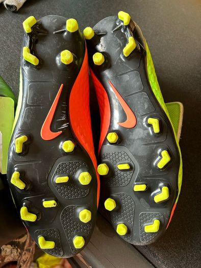 Nike Hypervenom FG Football Boots. Size 8