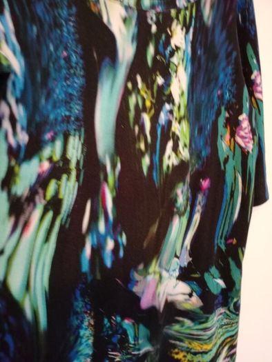 Ladies Tops Buy 1get 1 Free