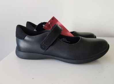 Girl's school shoes