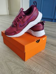 Nike Trainers UK Size 5.5