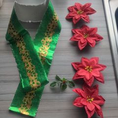 Christmas cake decorations