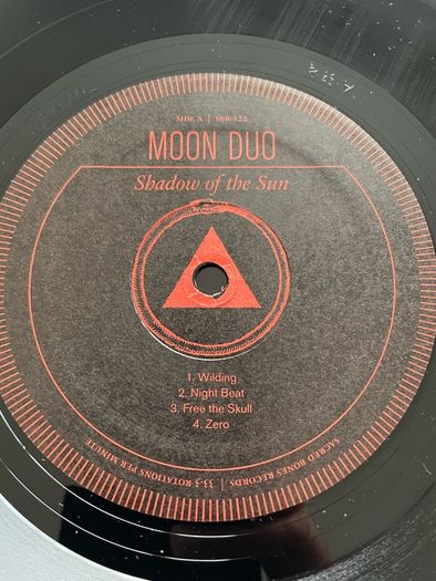 Moon Duo - Shadow Of The Sun
