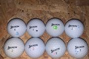 (8) Srixon Zstar Golf balls