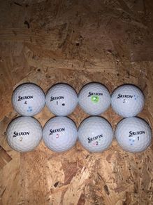 (8) Srixon Zstar Golf balls