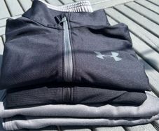 Under Armour Bundle Sports Tops & Tracksuits - Size YLG Age 13-15 yrs