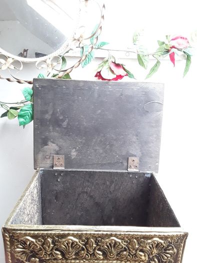 Brass fuel box