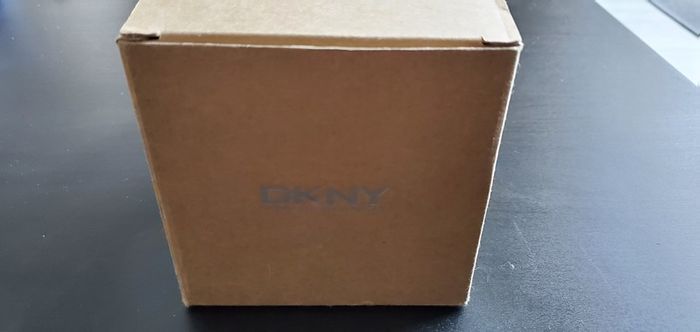 Dkny