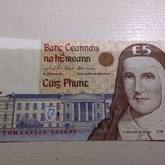 Irish 5 pound banknote