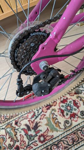 Raleigh Chic 20 inch Girls Bike 6 Speed Shimano Gears