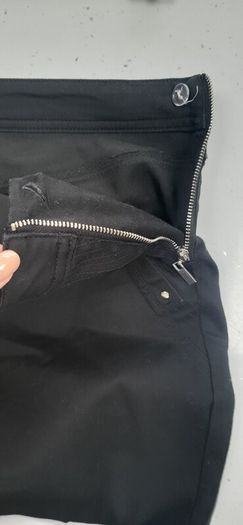 WALLIS black crop pants Sz 10UK