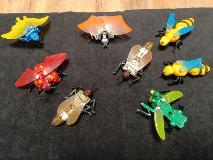 Transformers insecto bots 90s