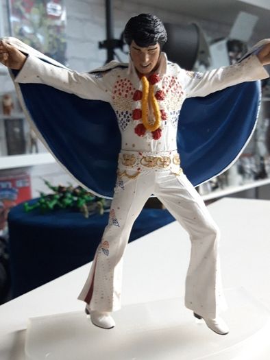 Elvis Presley Rare 8" Complete 8 Figure Collection!!