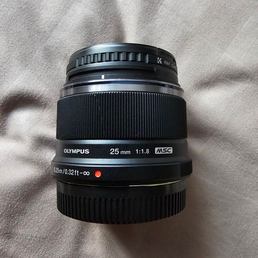 Olympus 25mm F/1.8 Lens