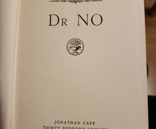 DR NO book
