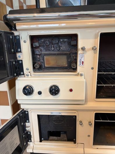 Stanley Donard 60K Oil Range Cooker