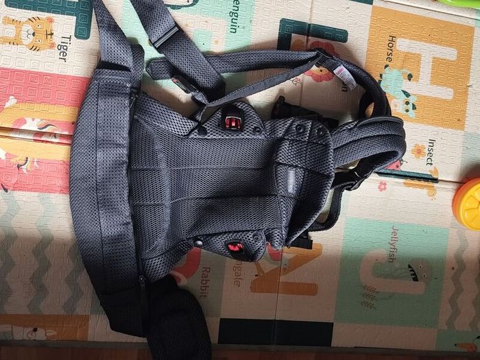 babybjorn baby carrier