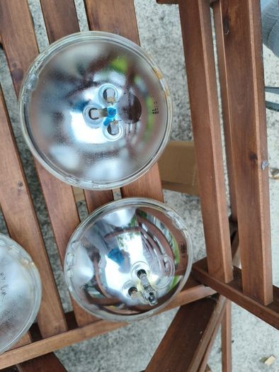 Lucas sealed beams