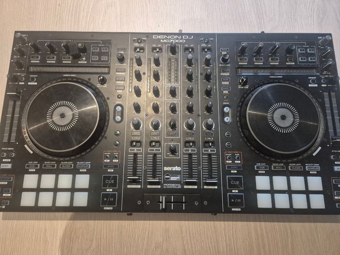 DJ Controller