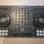 DJ Controller Image 3