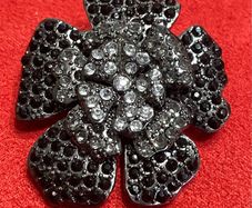 Brooch