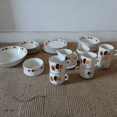 Arklow pottery set