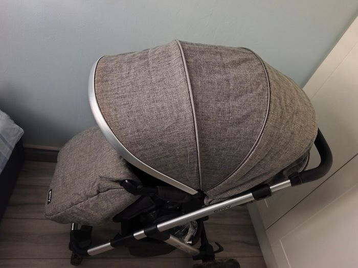 Near new Baby Elegancy Envy 2 piece pram