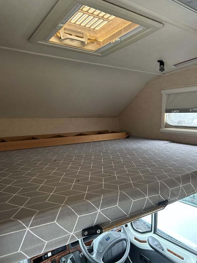 NI 2000 Swift Royal Ensign SE 610 4-Berth