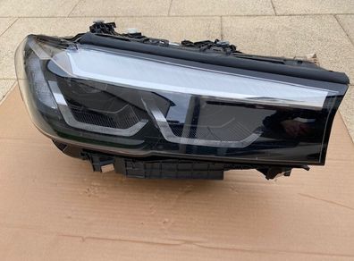 Genuine BMW 5 Series G30/G31 LCI LED Headlight 2020-2023 Right Driver Side