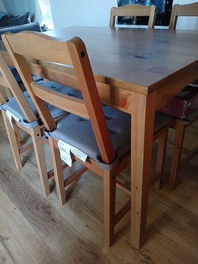 Dining table with 4 chairs