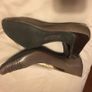 Ladies leather clarks shoes size 5.5 Image 2