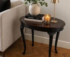 End table / hall table