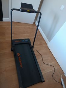 Foldable treadmill