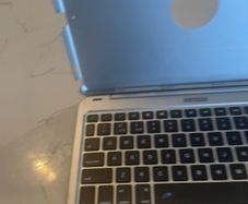 Ipad keyboard case