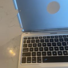 Ipad keyboard case