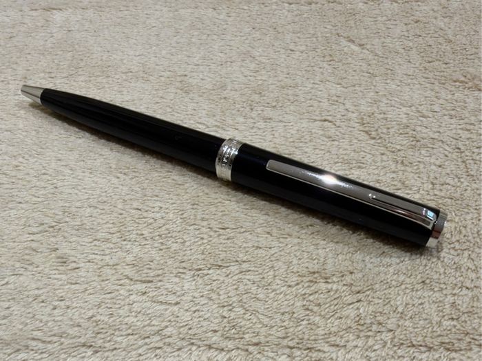 Montblanc Pix Ballpoint Pen ( 114797 )