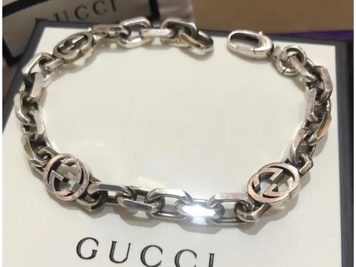 Unisex bracelet