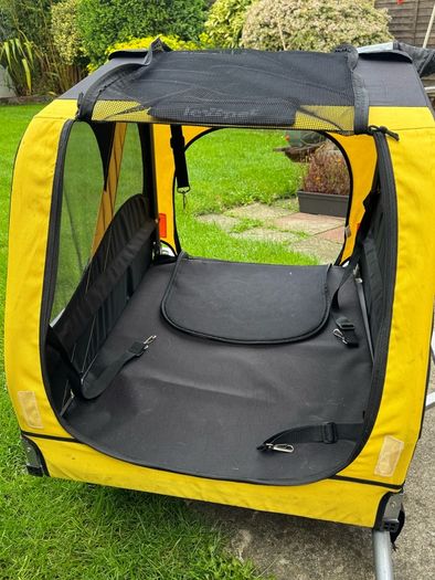 Dog bike trailer