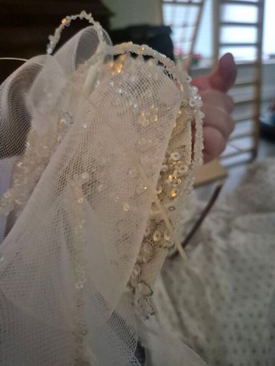Fascinator wedding. Handmade by Fiona Rafter