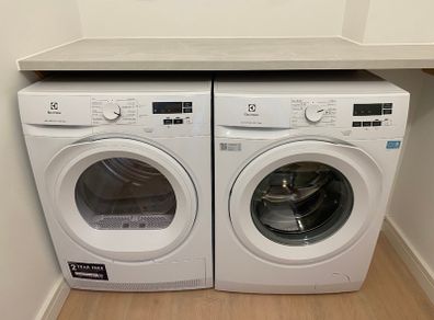 BRAND NEW Electrolux washing machine and dryer - 8kg capacity