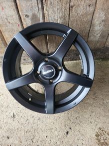 Calibre alloy wheels