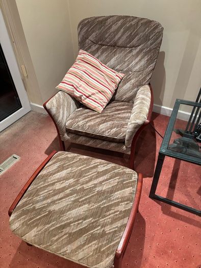 Armchair pair of