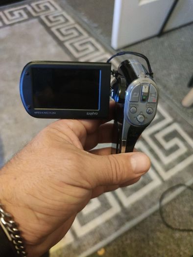 Sanyo Xacti VPC-PD2 14MP HD Dual Camera