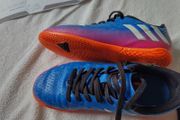 Adida football shoes indoor size UK 1 junior barely worn