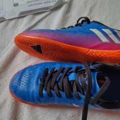Adida football shoes indoor size UK 1 junior barely worn