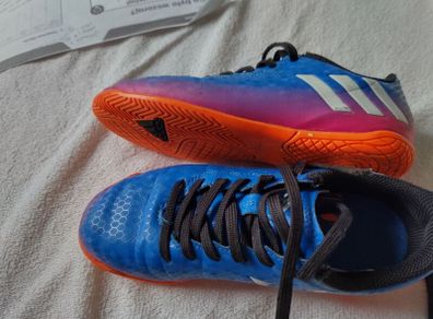 Adida football shoes indoor size UK 1 junior barely worn