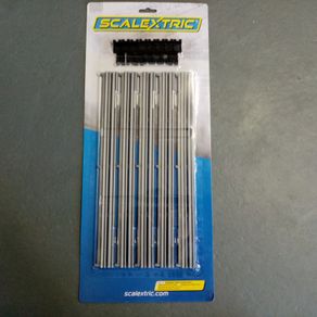 Scalextric C8212: New Silver Barriers & Clips (Borders r2 r3 r4 straight)