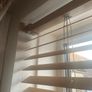 Wooden Venetian blind Image 2