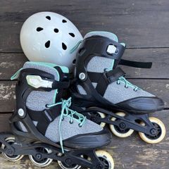 Oxelo Decathlon Adult Rollerblades Size 7 + Helmet + Bag
