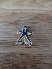 David Bowie Sound and vision 1990 Tour pin
